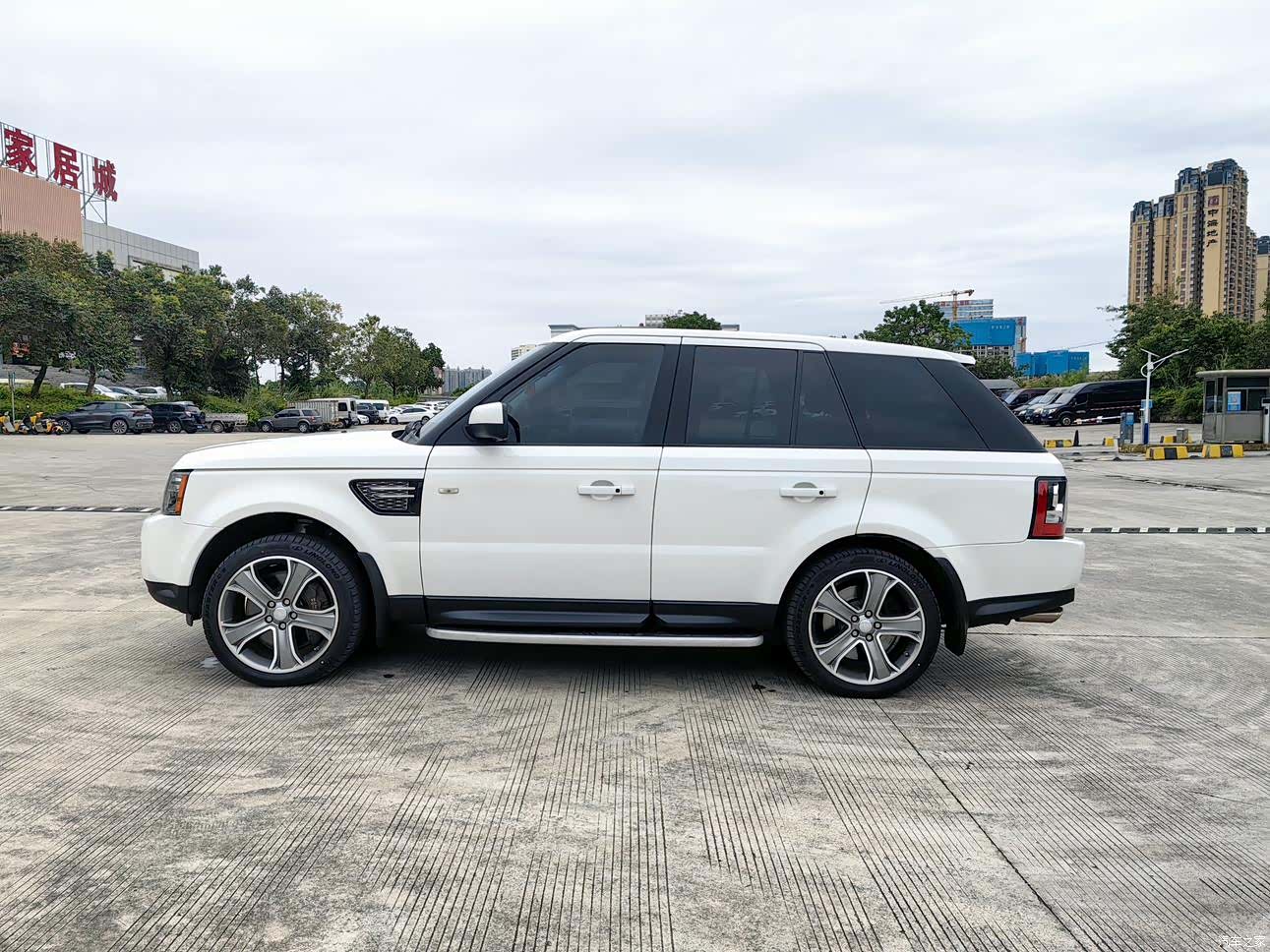 Land Rover Range Rover, 2012 21