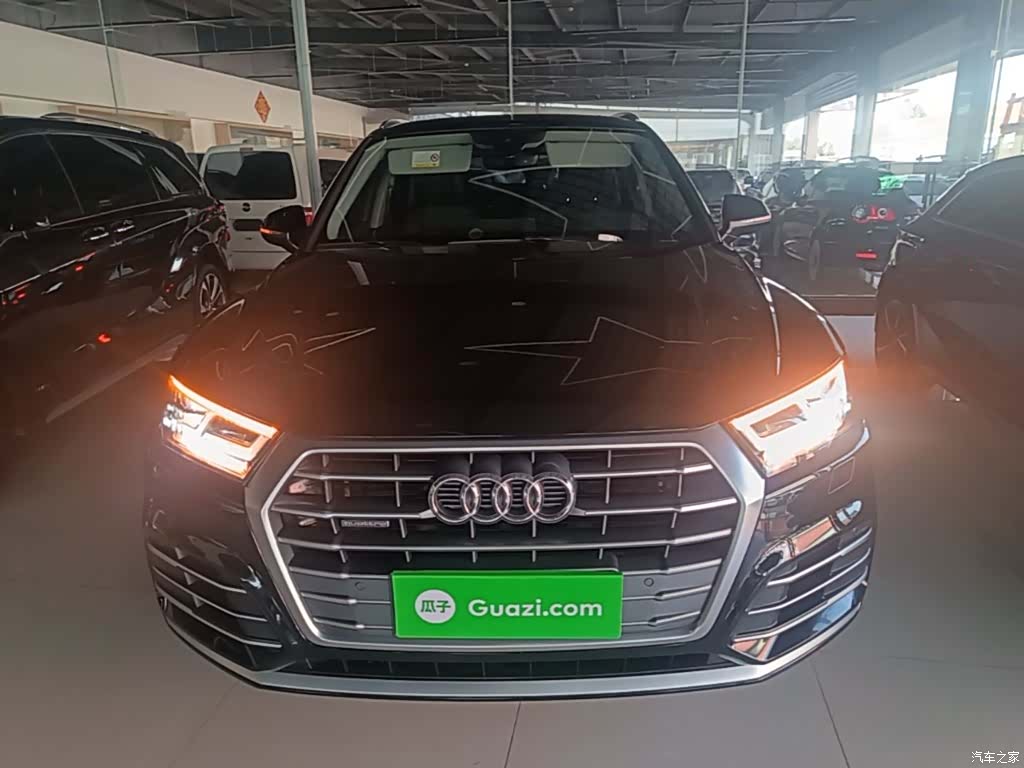 Audi Q5L, 2021 3