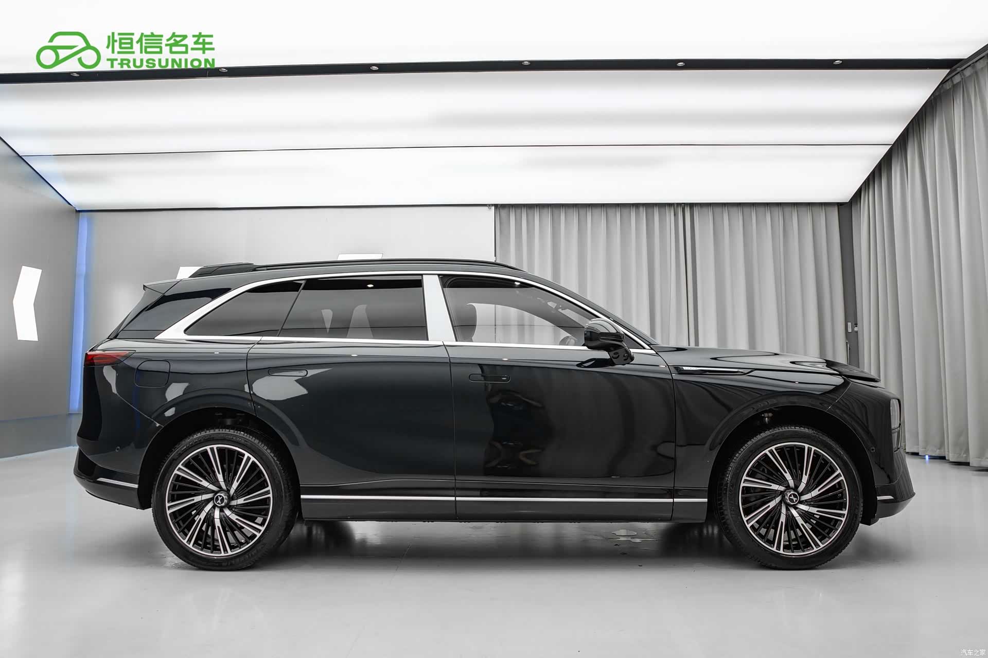 Xpeng G9, 2023 7