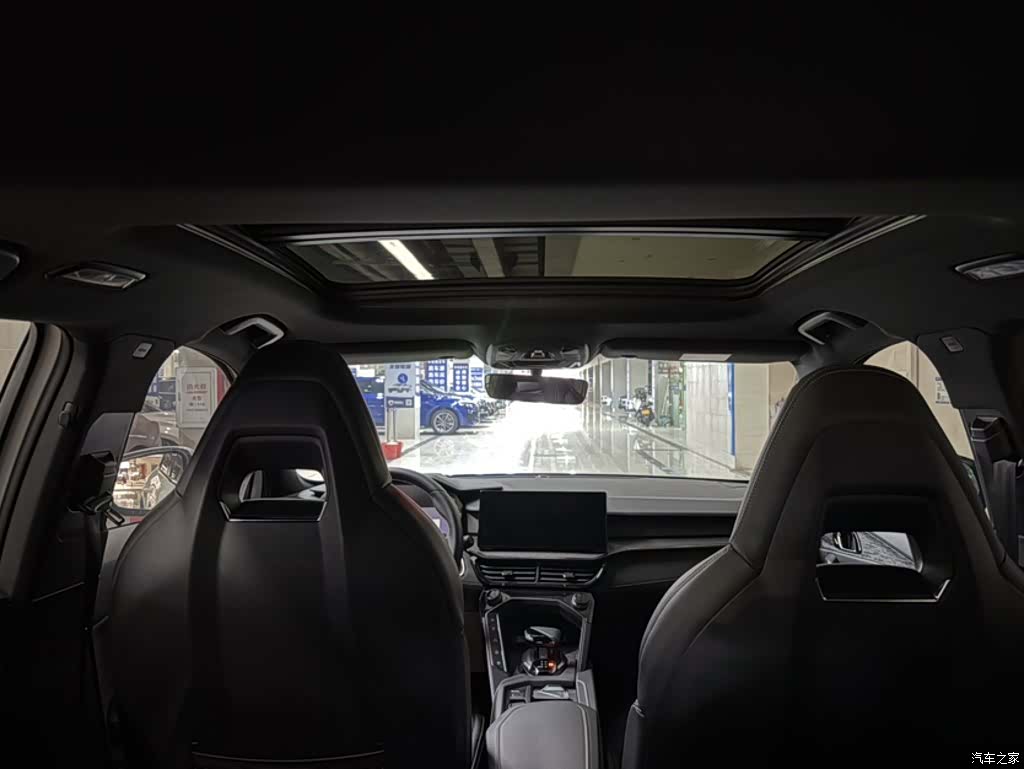 Lynk & Co 02, 2023 8