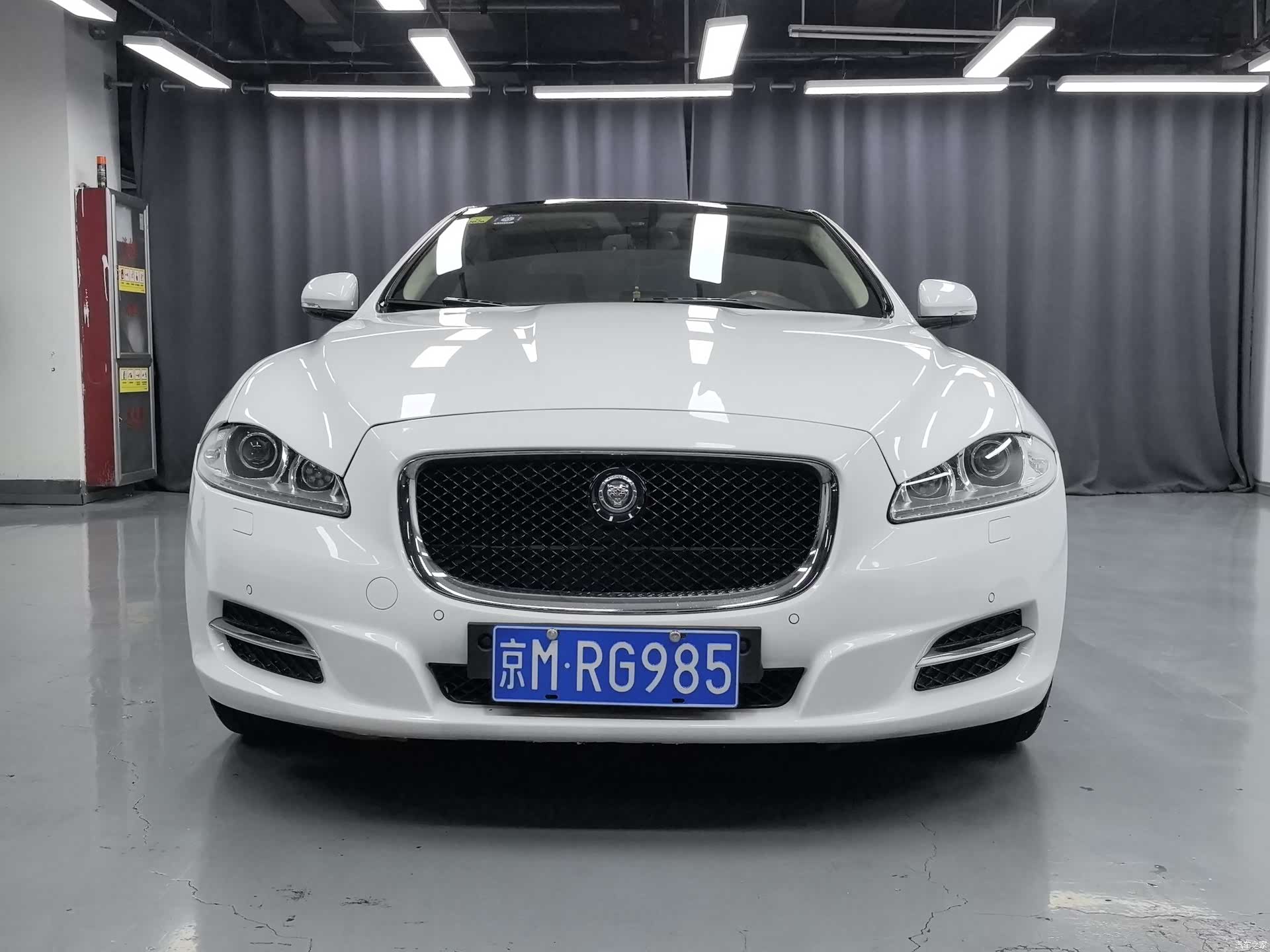 Jaguar XJ, 2012 2