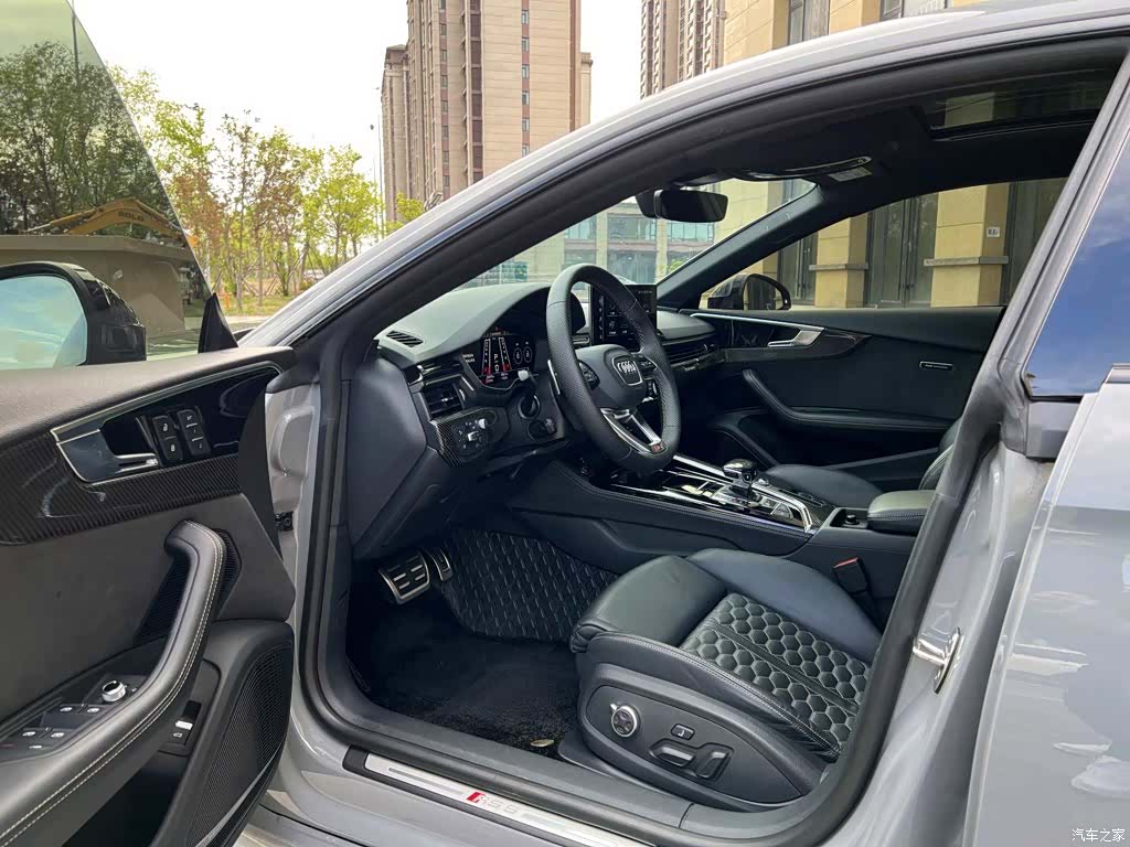 Audi RS, 2022 9