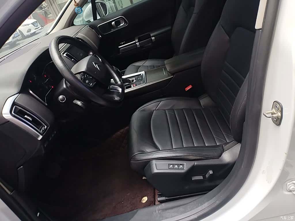 Citroen C6, 2019 15