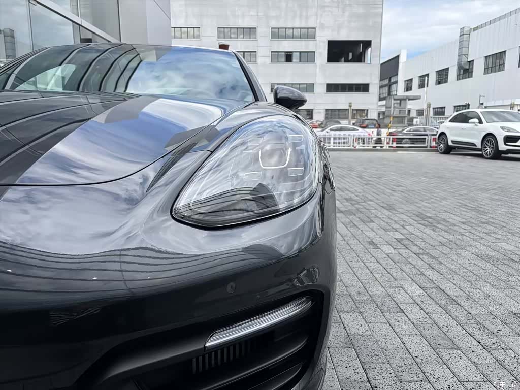 Porsche Panamera, 2024 25