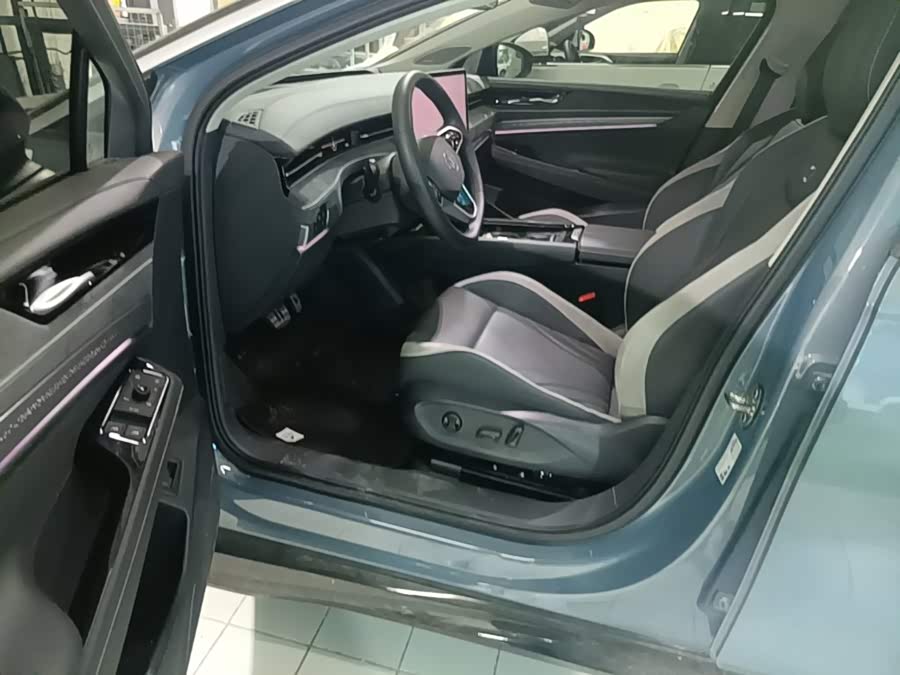 Volkswagen ID.7 VIZZION 2025, фото 16