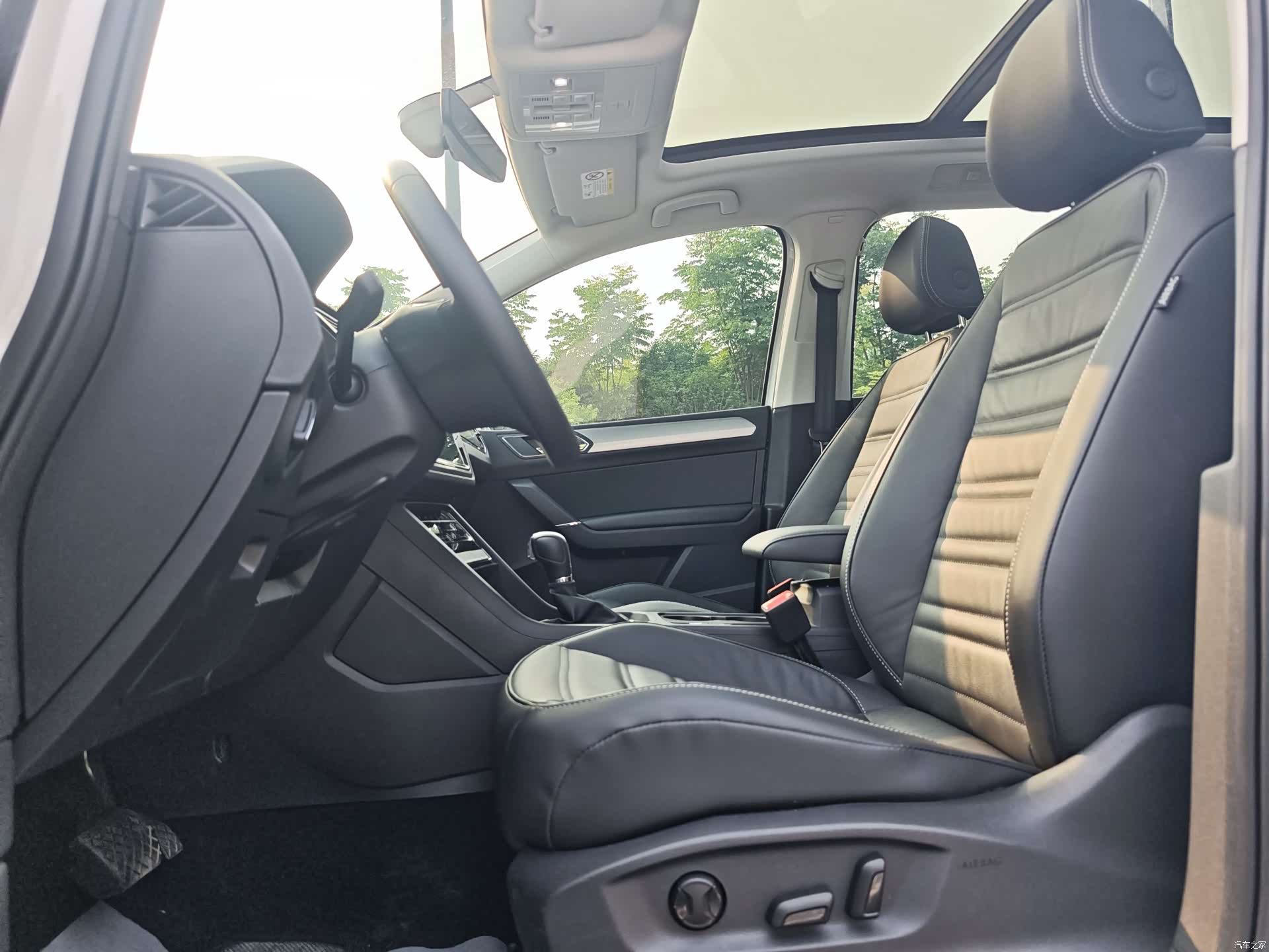 Volkswagen L, 2023 7
