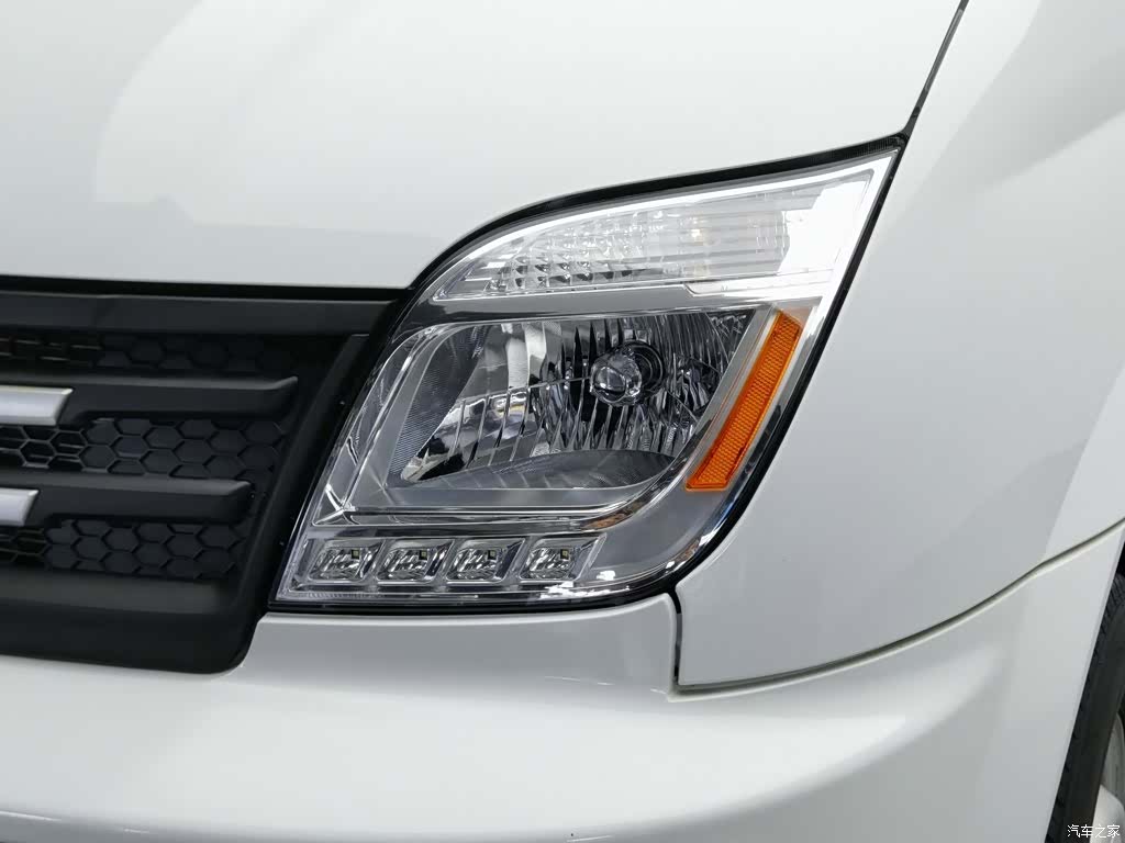 Maxus V80, 2023 7