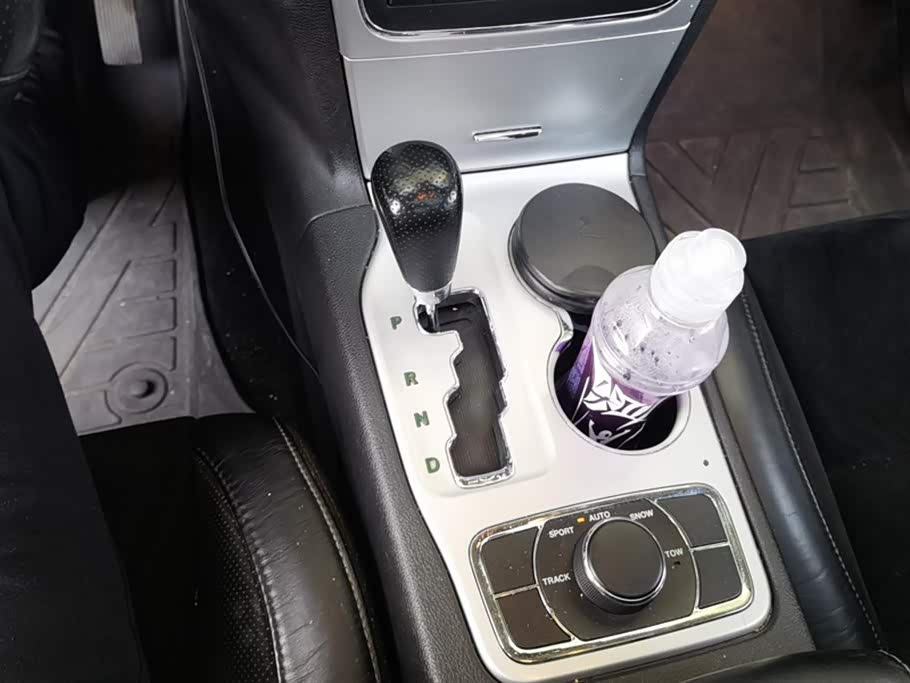 Jeep Grand Cherokee SRT