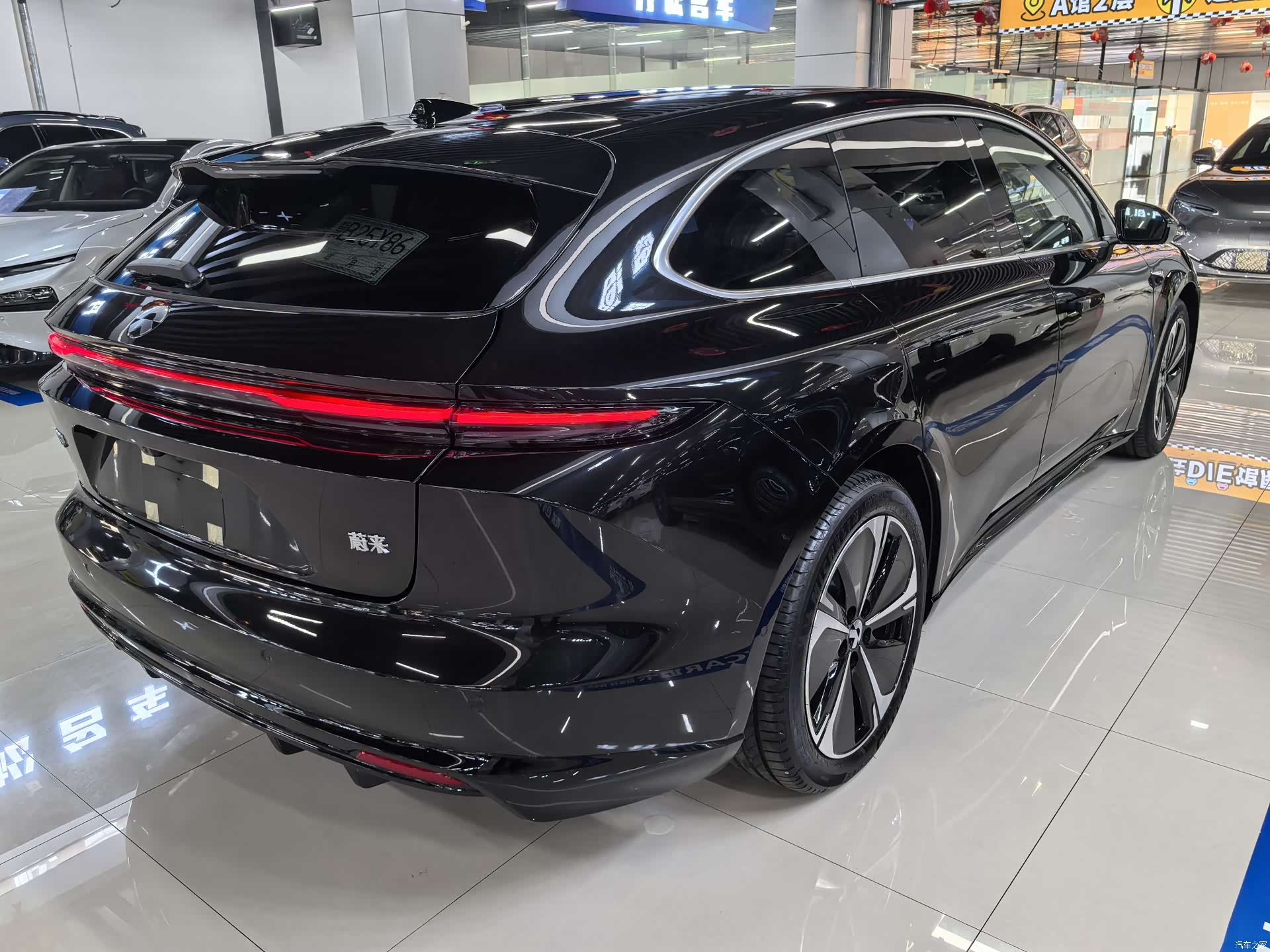 NIO ET5, 2026 все фото