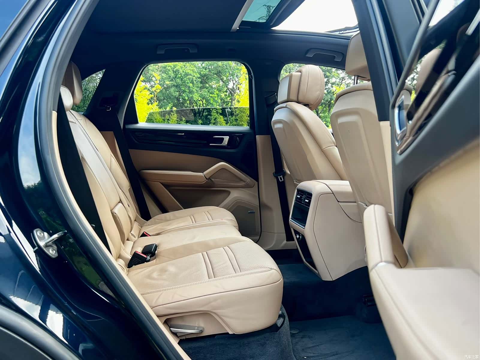 Porsche Cayenne, 2018 13
