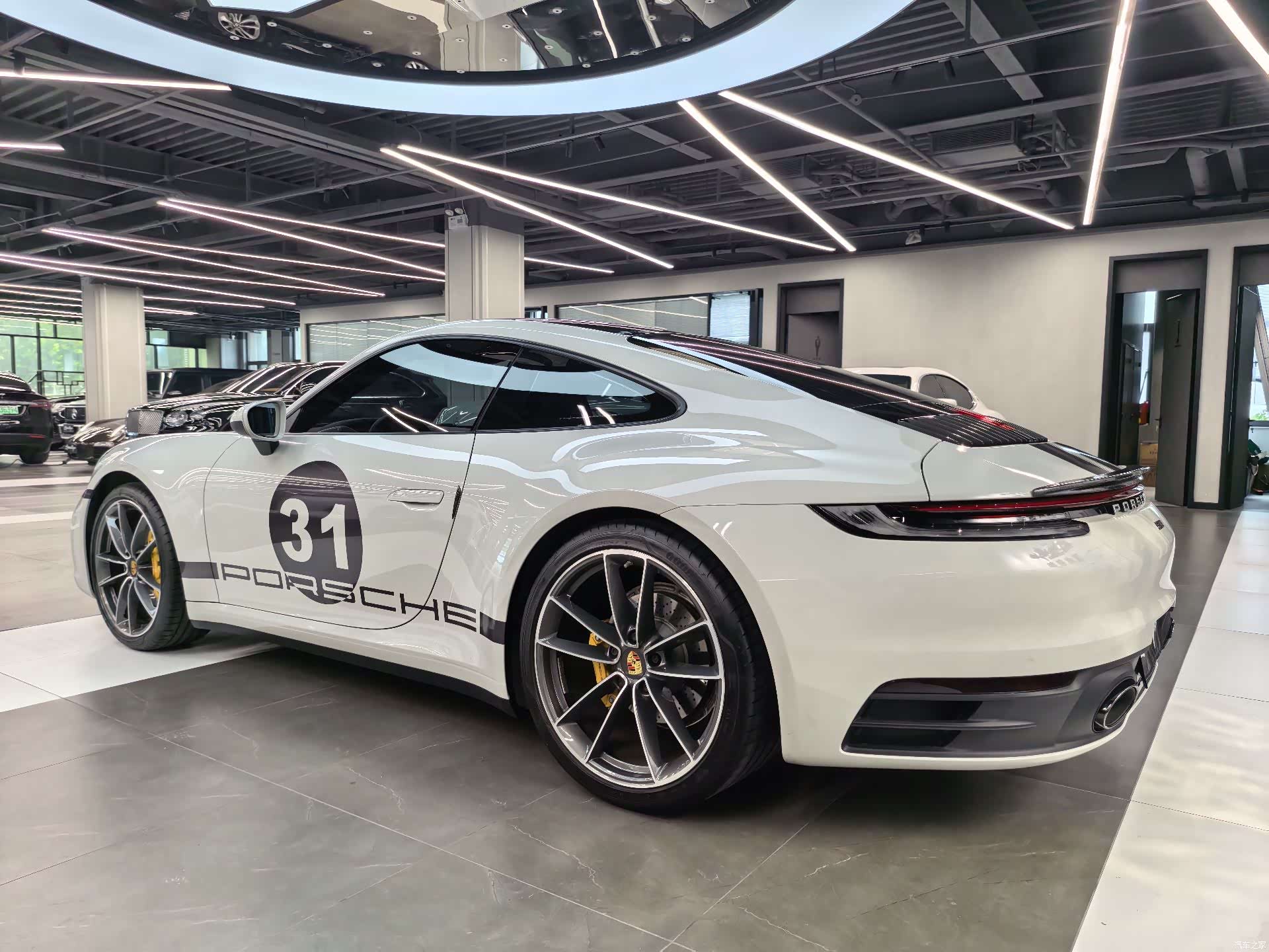 Porsche 911, 2023 6