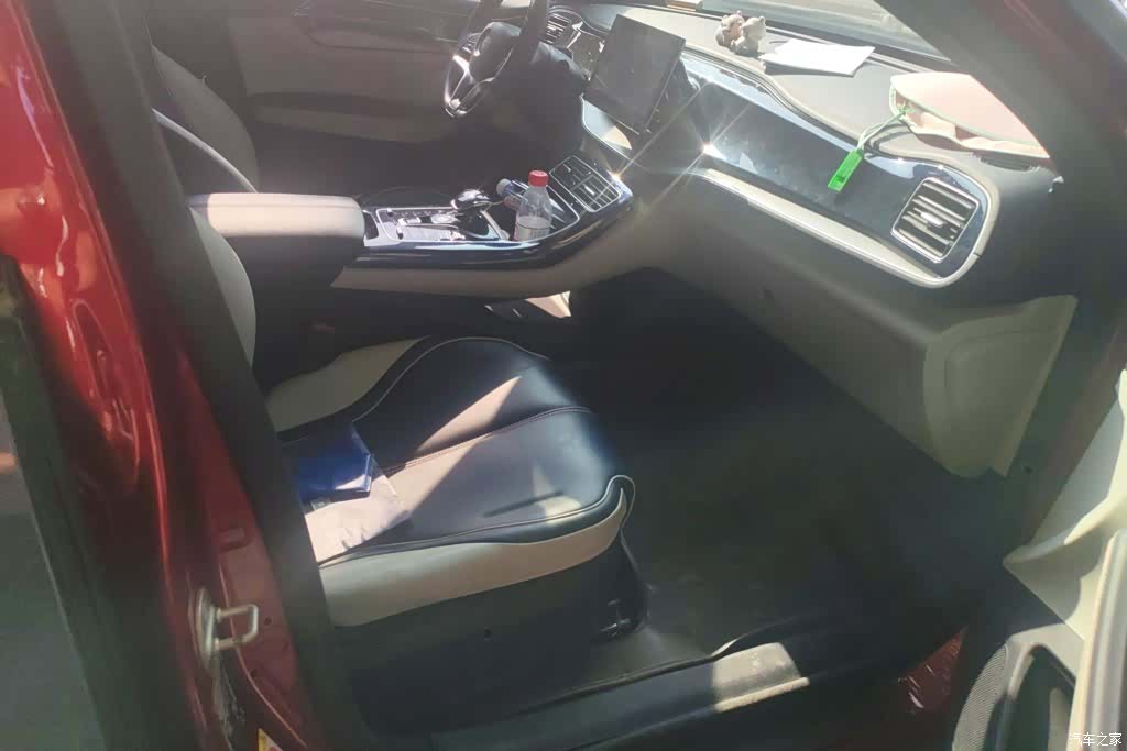 BYD Qin, 2022 8