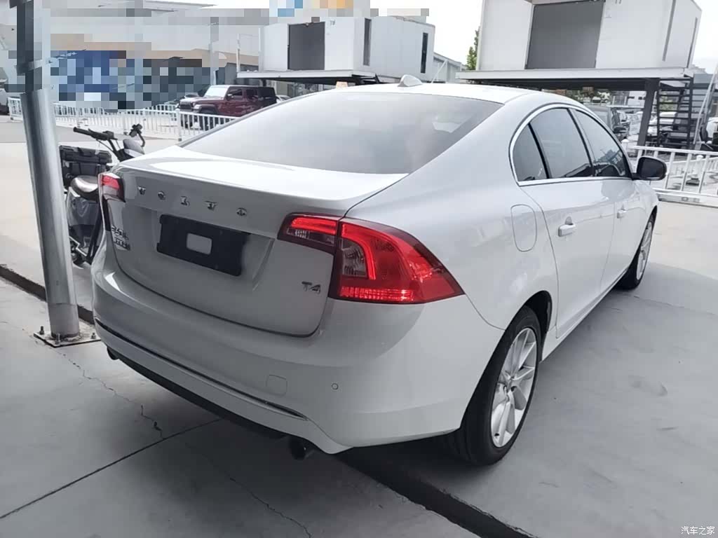 Volvo S60, 2017 7