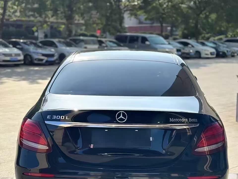 Mercedes-Benz E-class Mercedes-Benz E-class