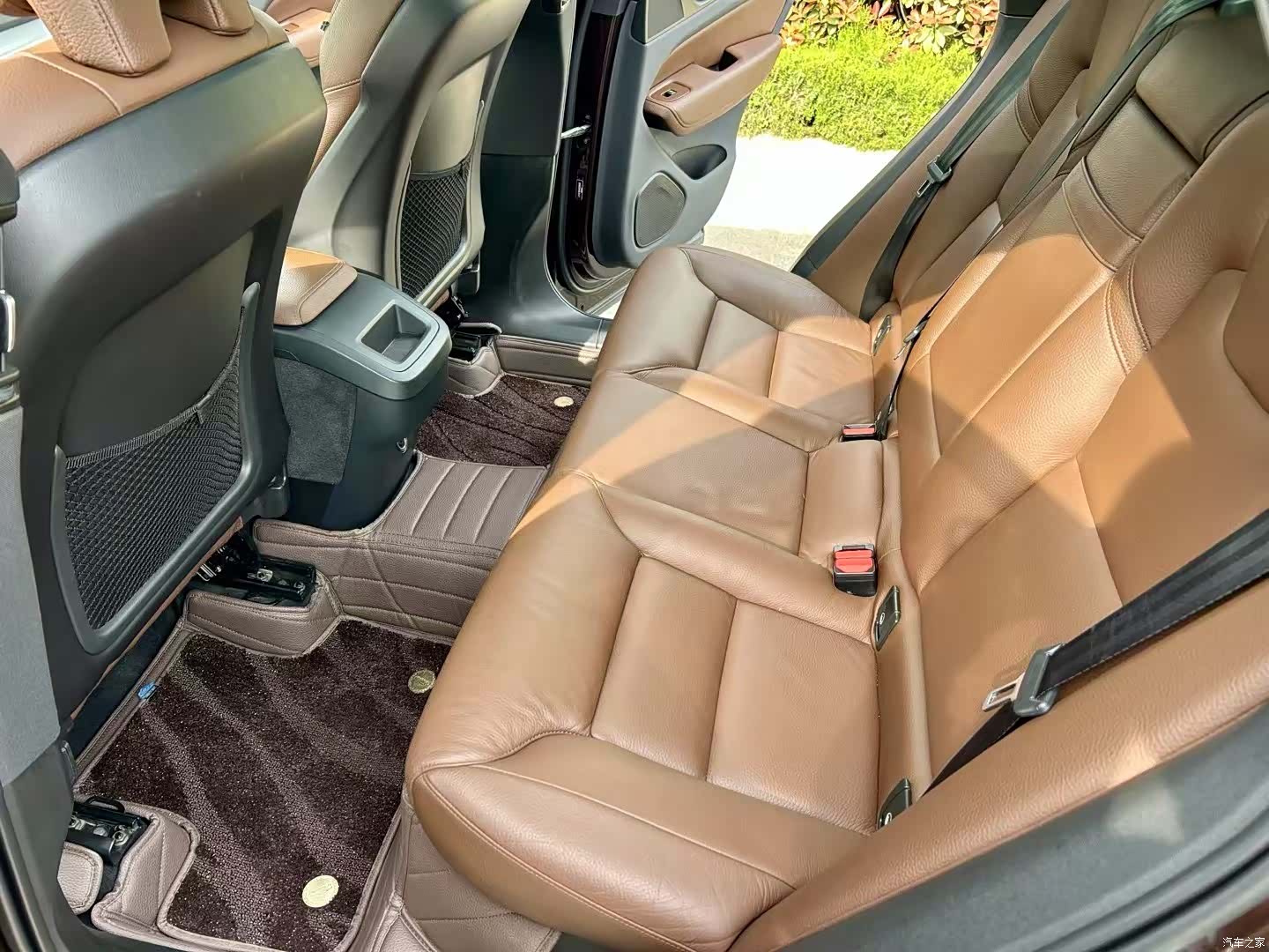 Volvo XC60, 2019 9