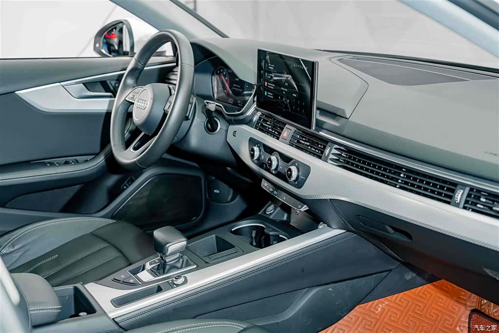 Audi A4L, 2021 17