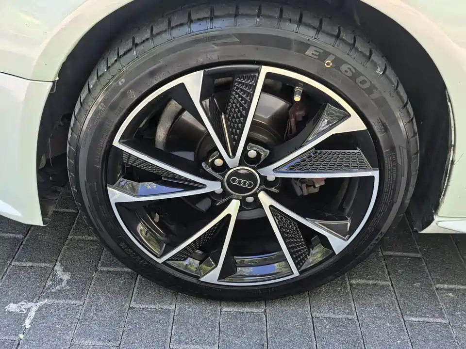 Audi A4L Audi A4L