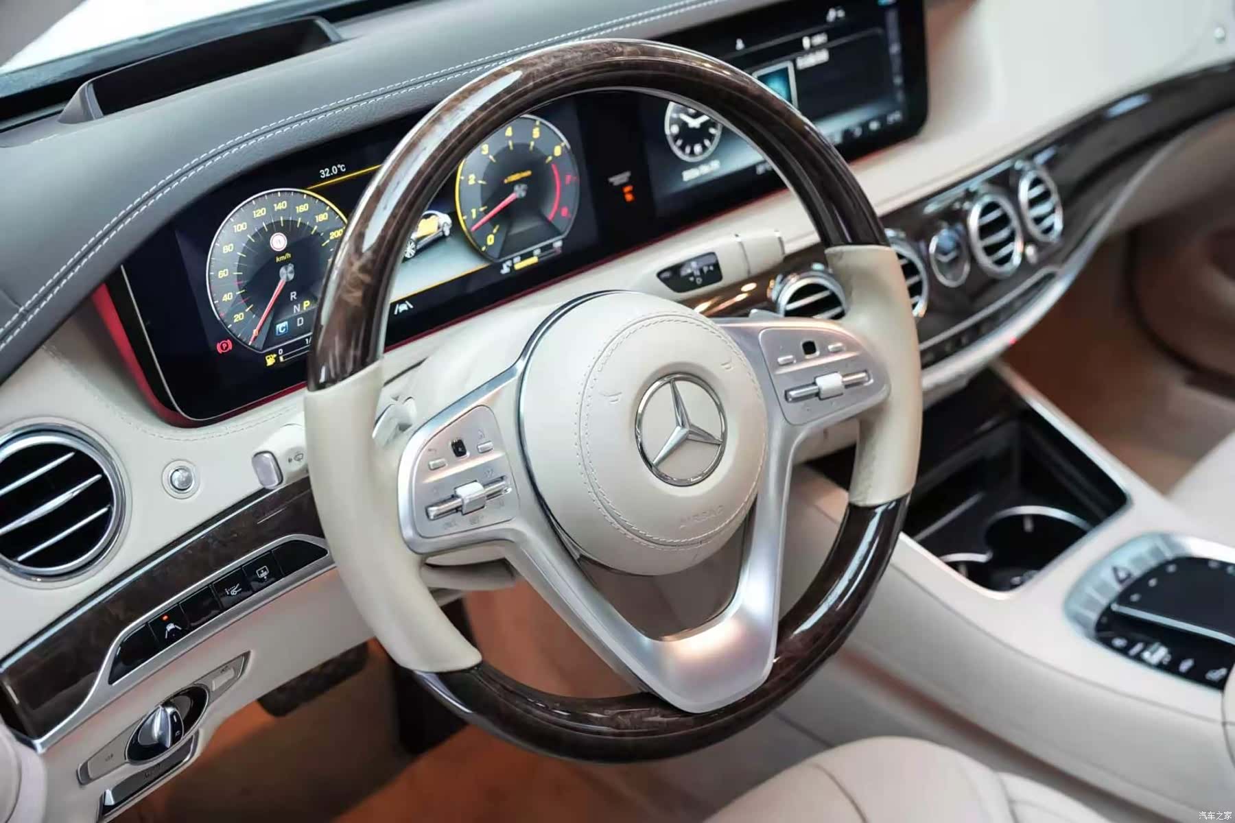 Mercedes-Benz S-Class, 2020 4
