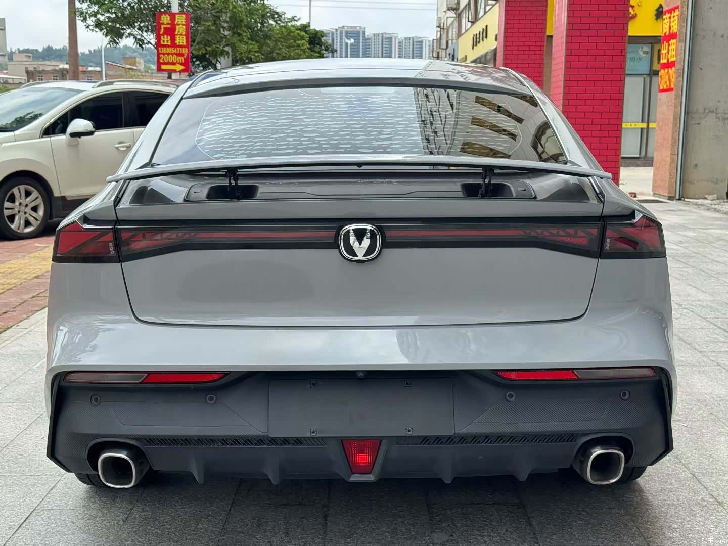 Changan UNI-V, 2022 8