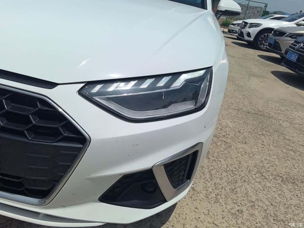 Audi A4L, 2020 24