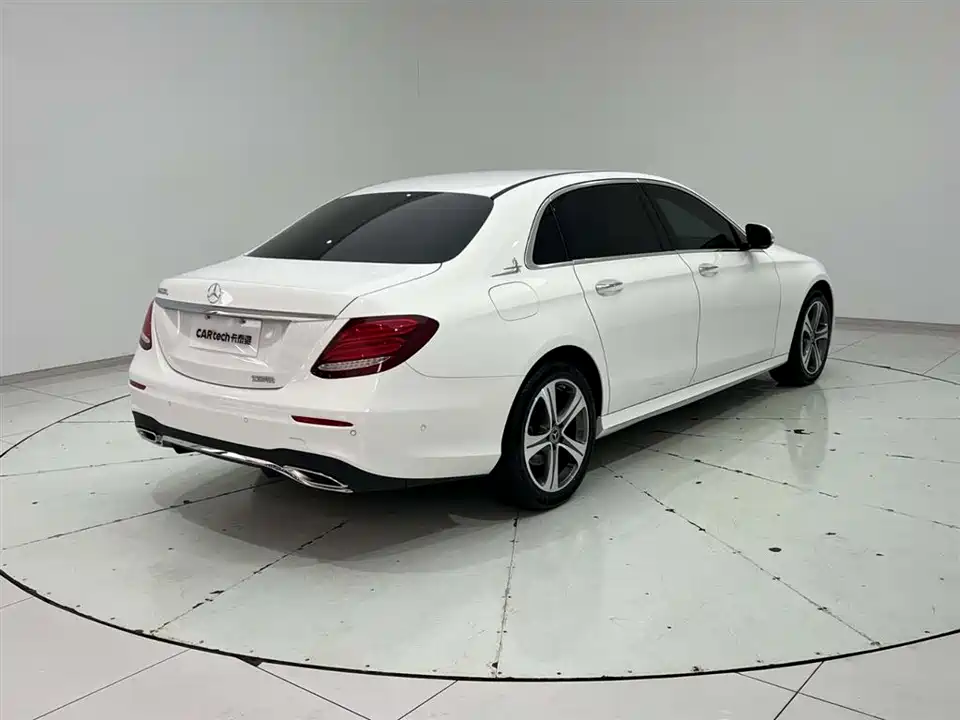 Mercedes-Benz E-class Mercedes-Benz E-class