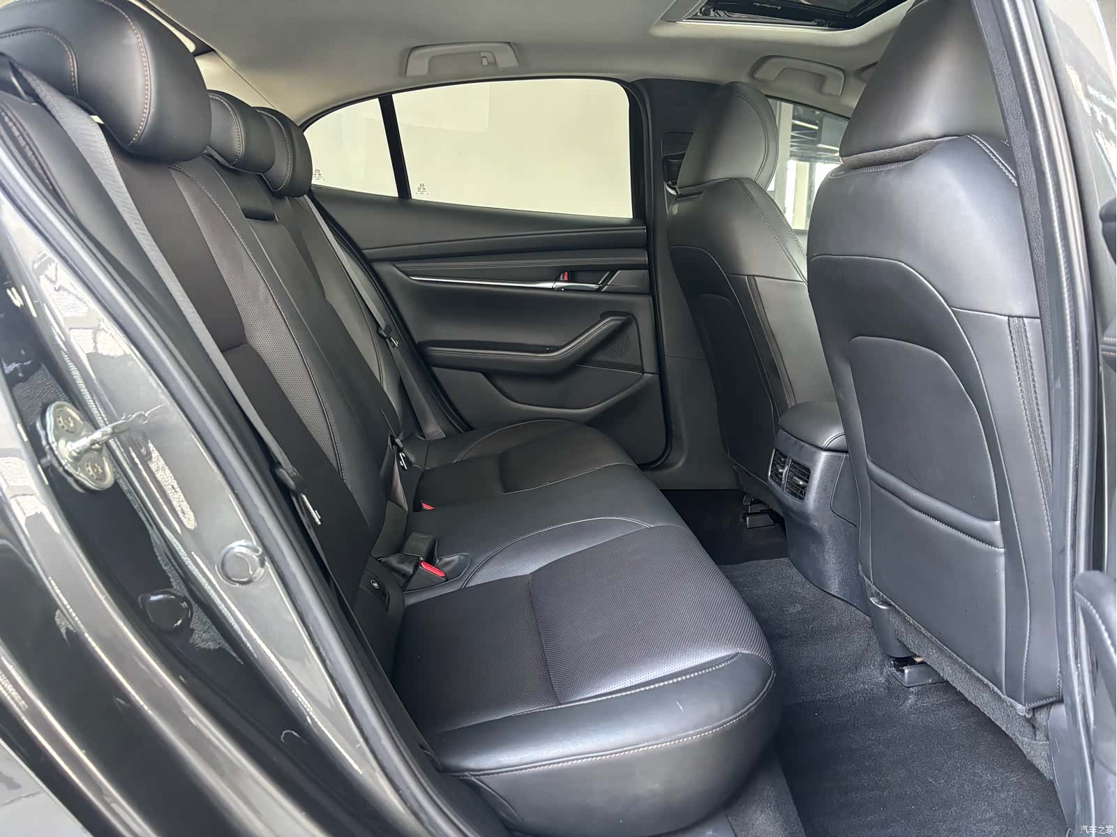 Mazda Mazda3, 2022 6