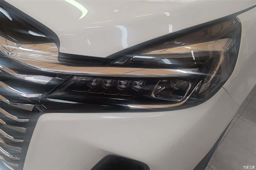 Buick GL8, 2022 все фото
