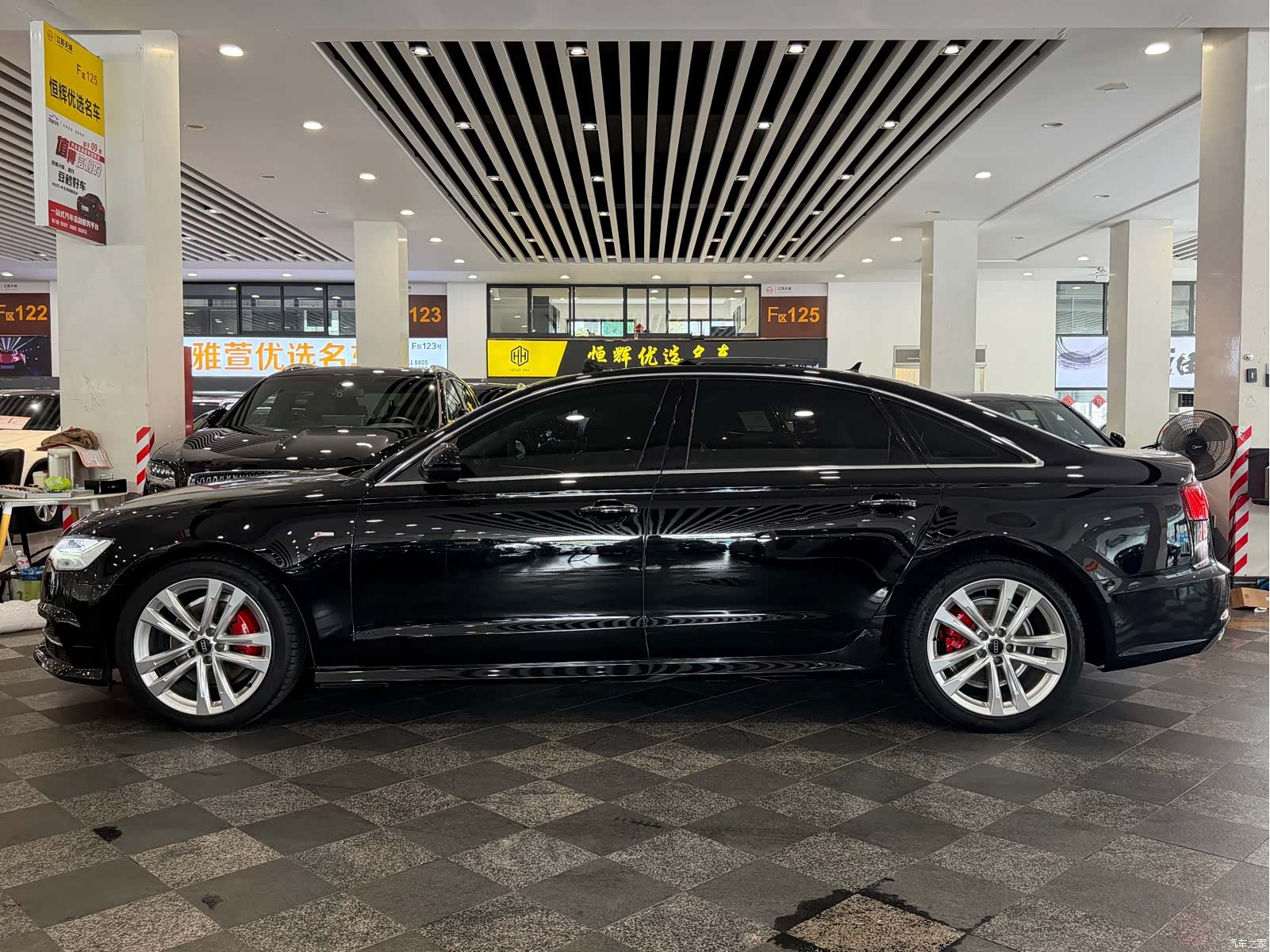 Audi A6L, 2019 3
