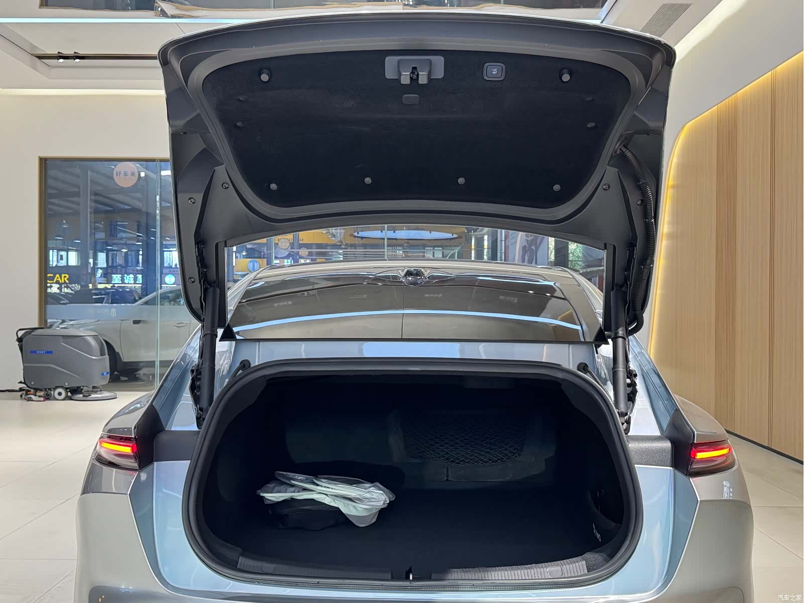 NIO ET5, 2023 19