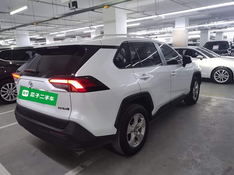 Toyota RAV4 Rongfang