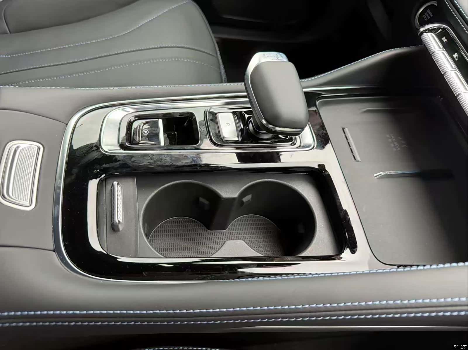 Geely Preface, 2026 12