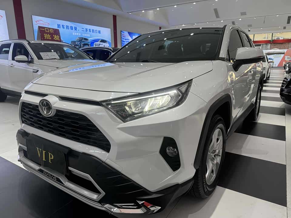 Toyota RAV4 Rongfang