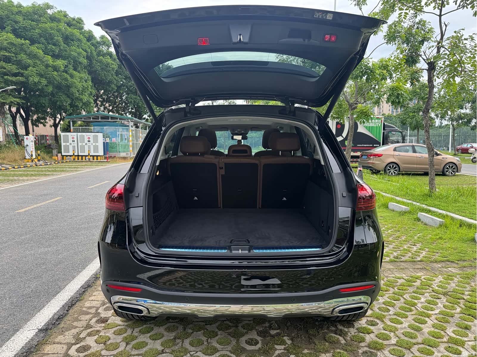 Mercedes-Benz GLE, 2024 18