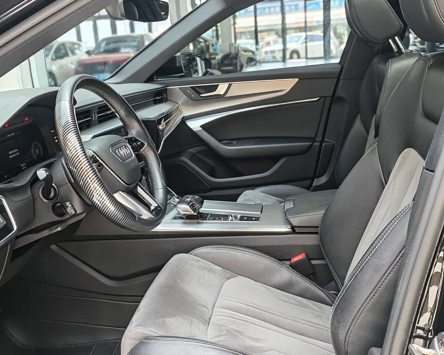 Audi A6L, 2022 8