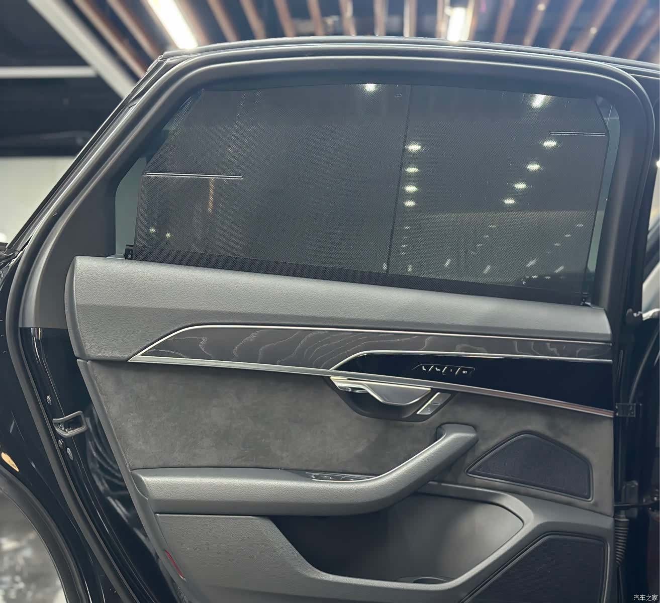 Audi A8L, 2020 11