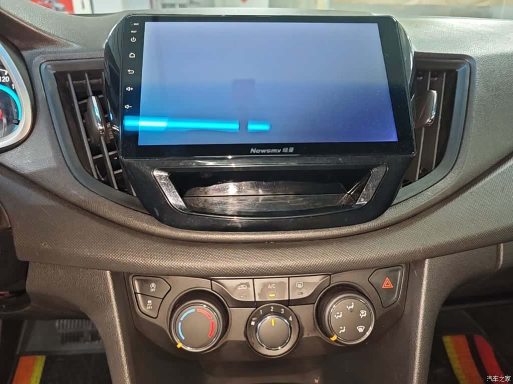Chevrolet 320, 2019 13