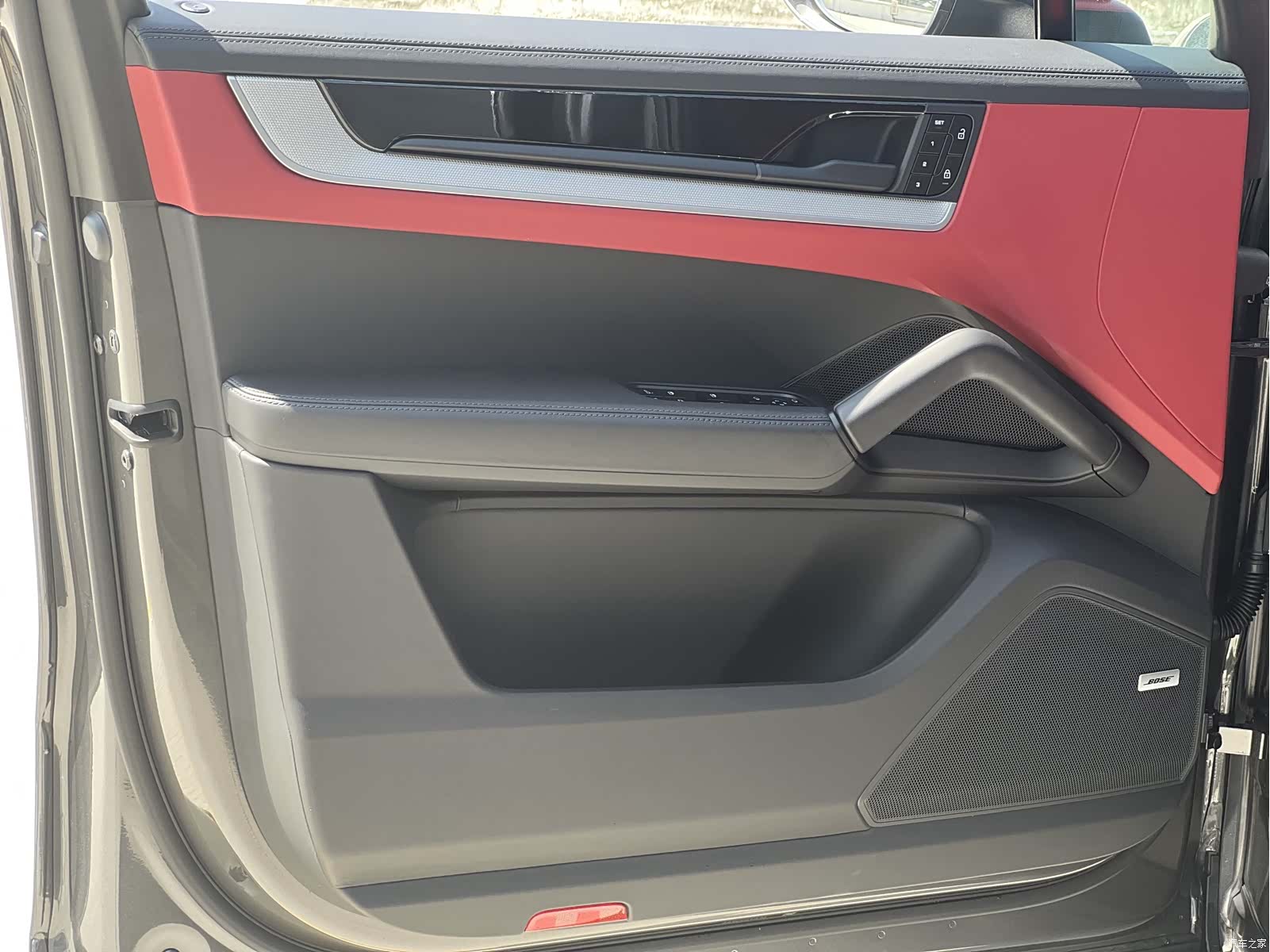 Porsche Cayenne, 2024 14
