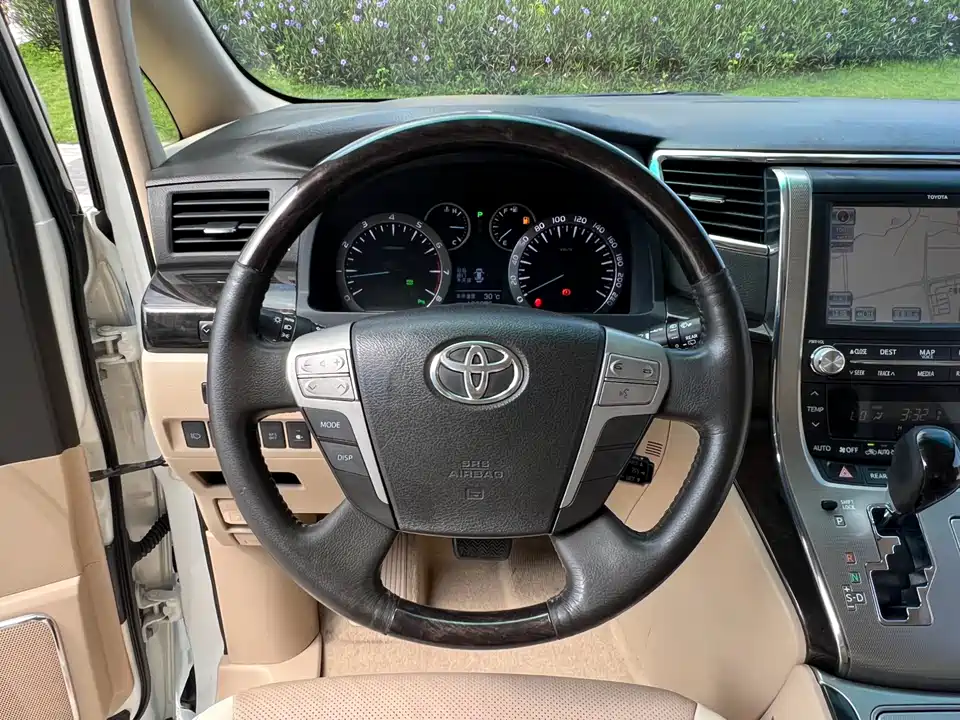 Toyota Elfa Toyota Elfa
