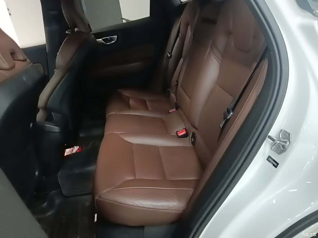 Volvo XC60, 2021 20