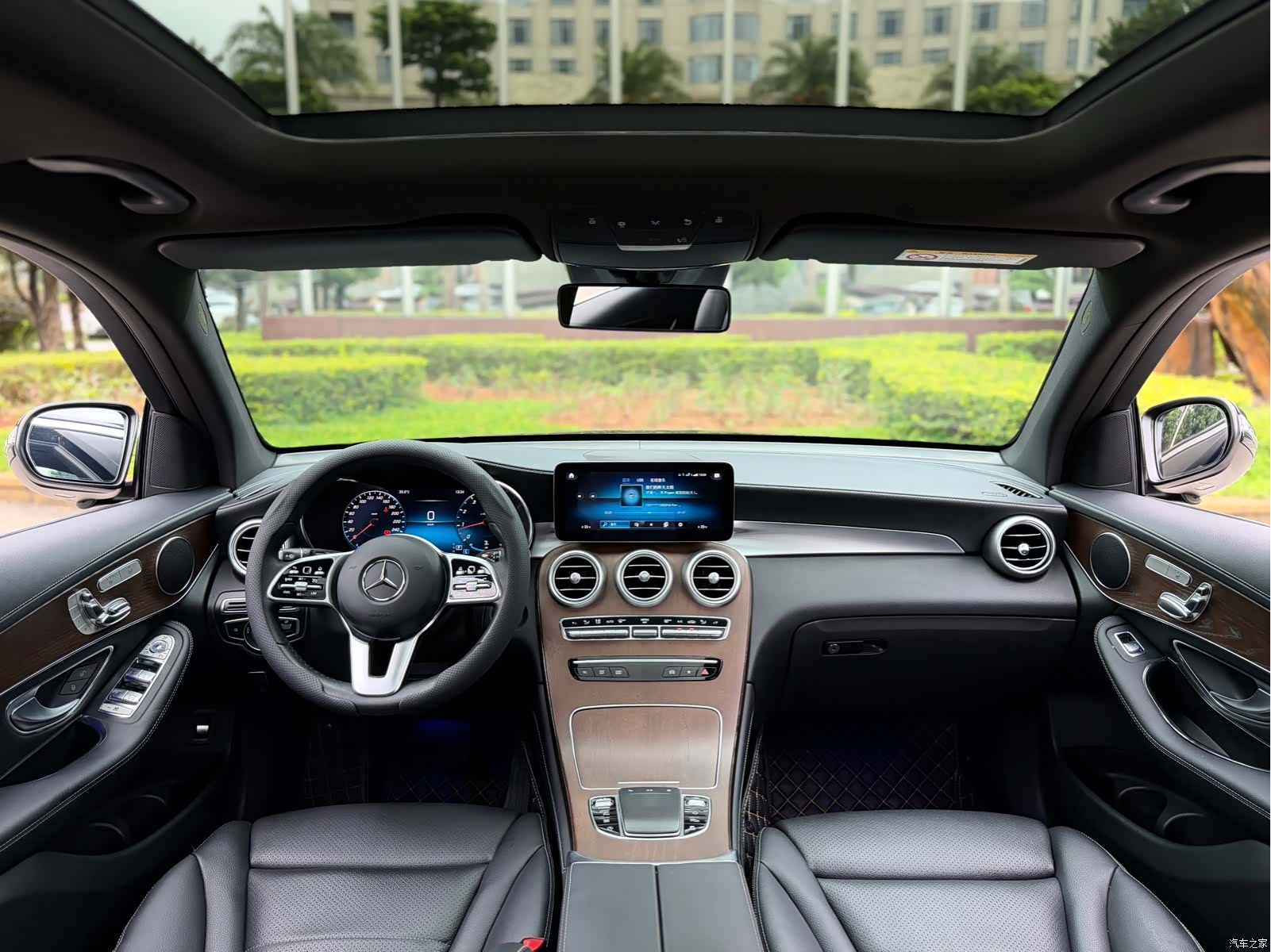 Mercedes-Benz GLC, 2022 14