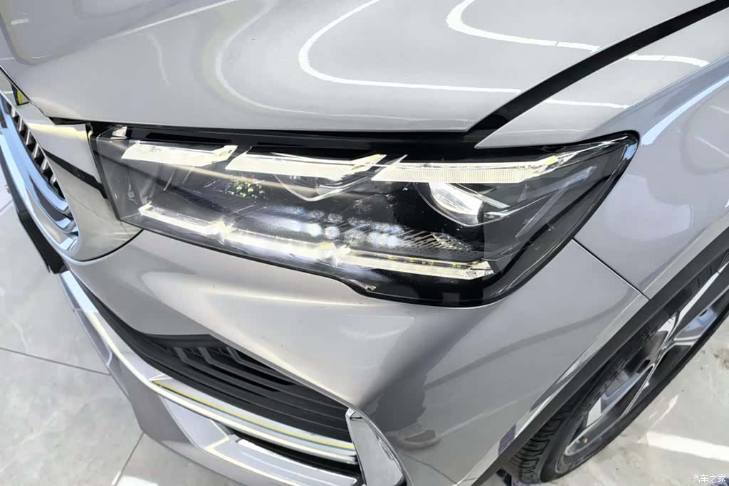 Geely Xingyue L, 2022 все фото