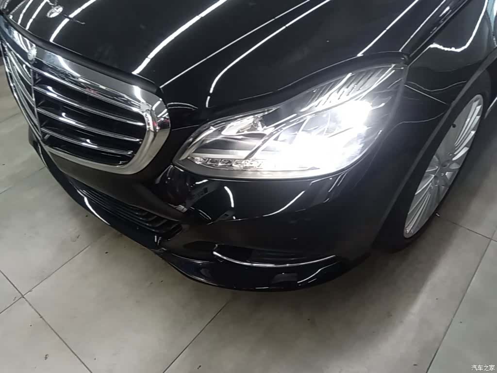 Mercedes-Benz E-Class, 2015 24