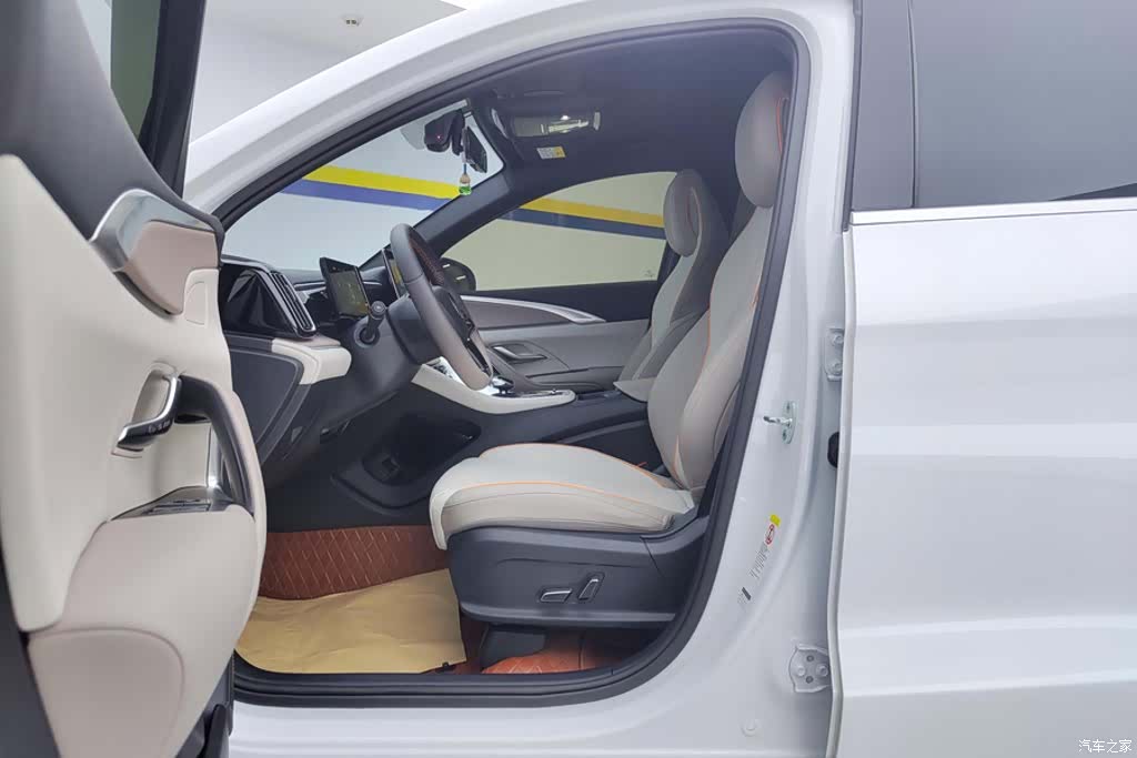 BYD Song, 2024 9