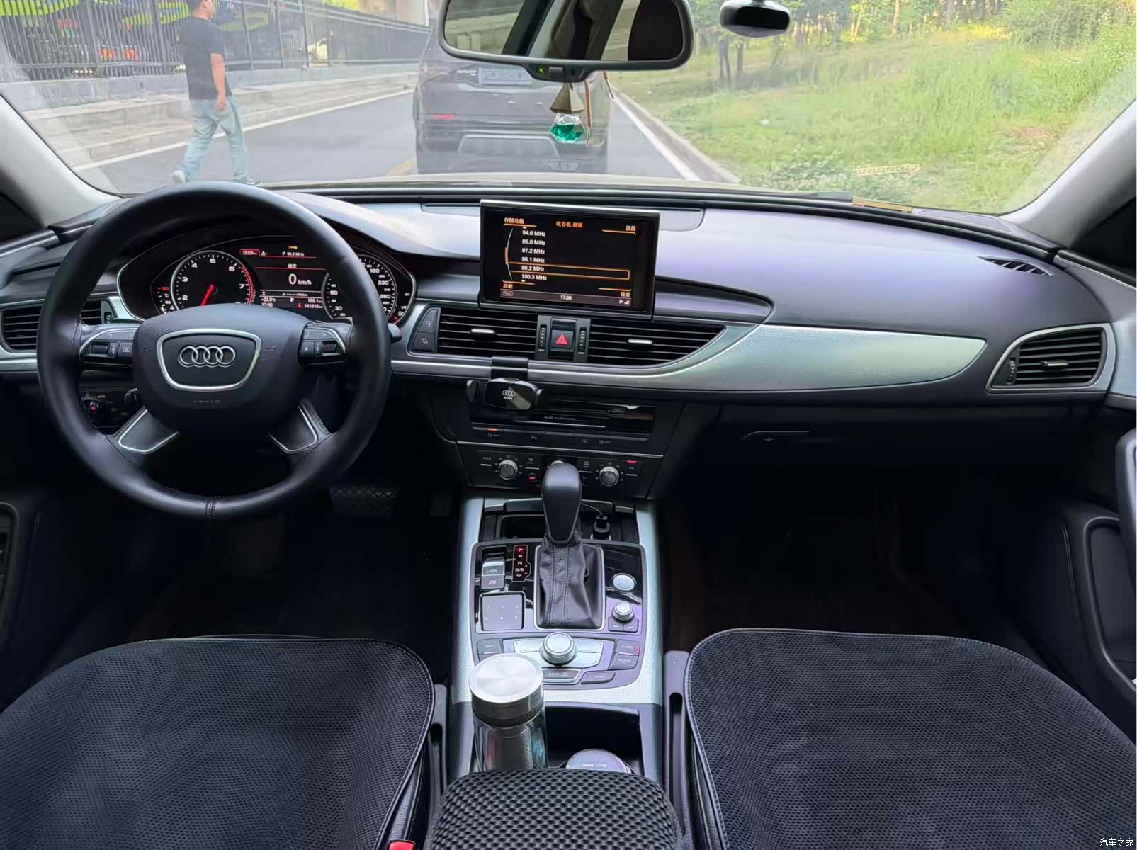 Audi A6L, 2015 все фото