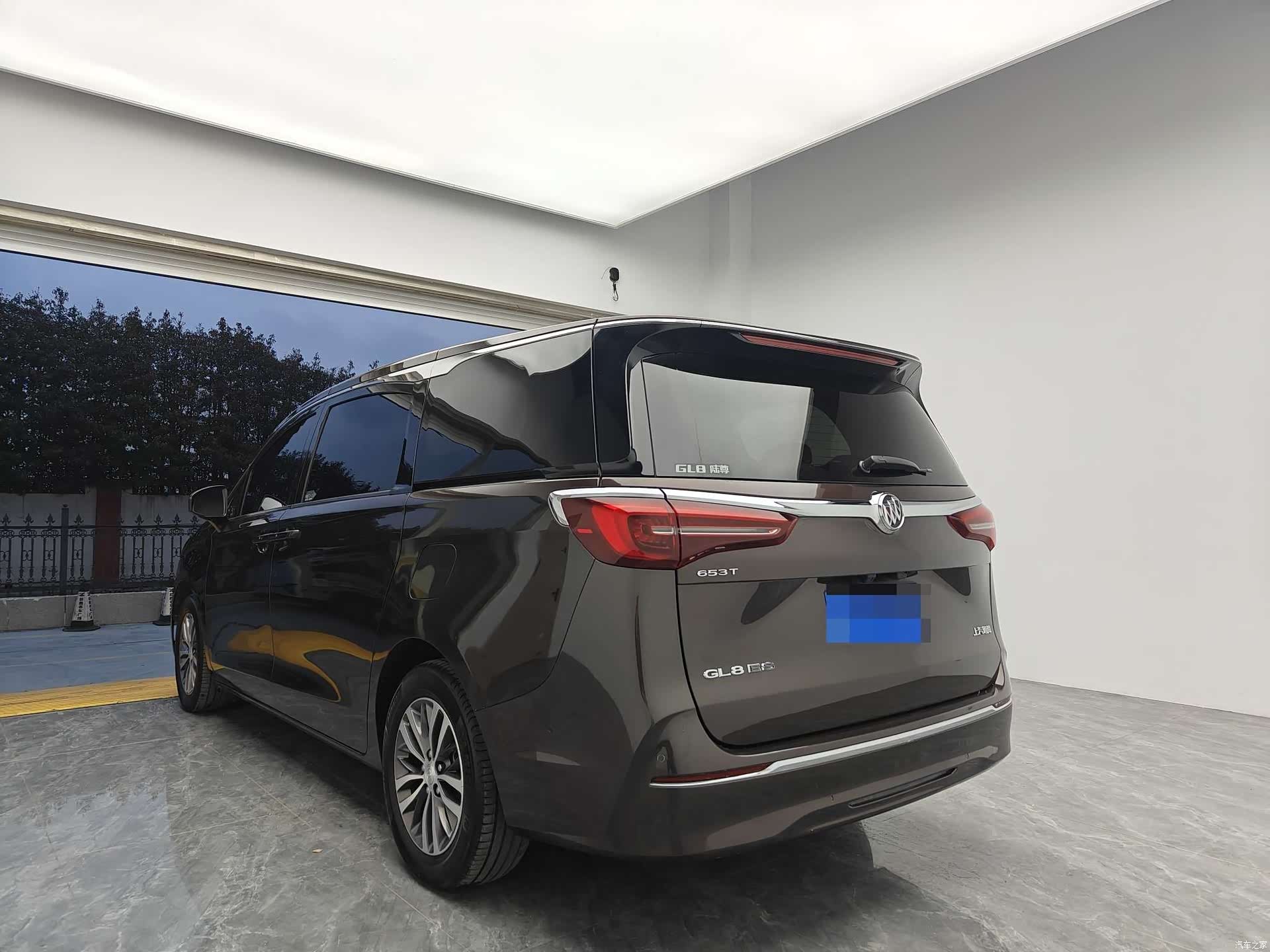 Buick GL8, 2021 6