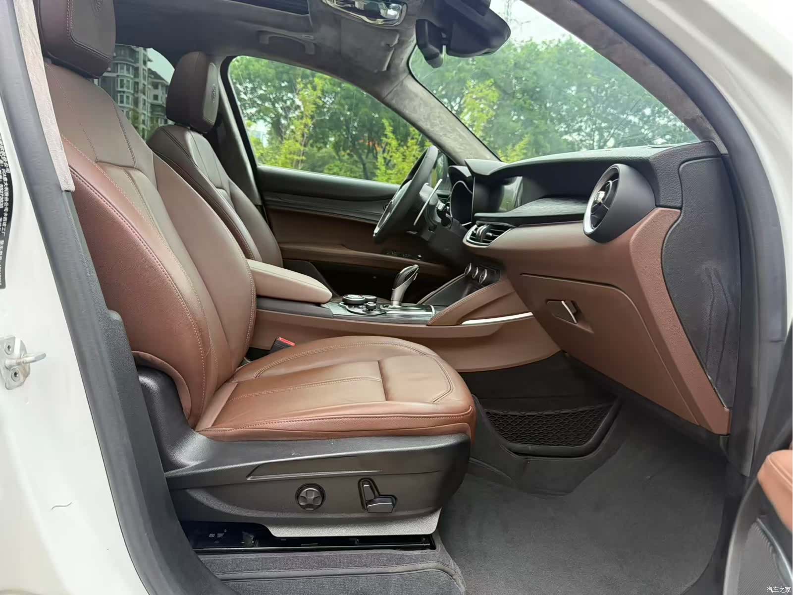 Alfa Romeo Stelvio, 2018 18