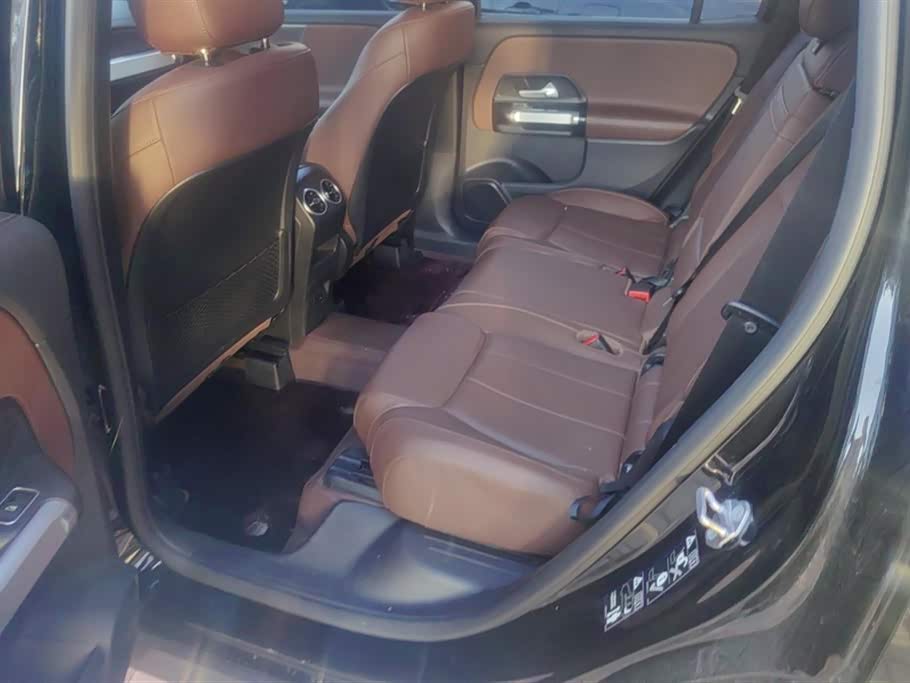 Mercedes-Benz GLB Mercedes-Benz GLB
