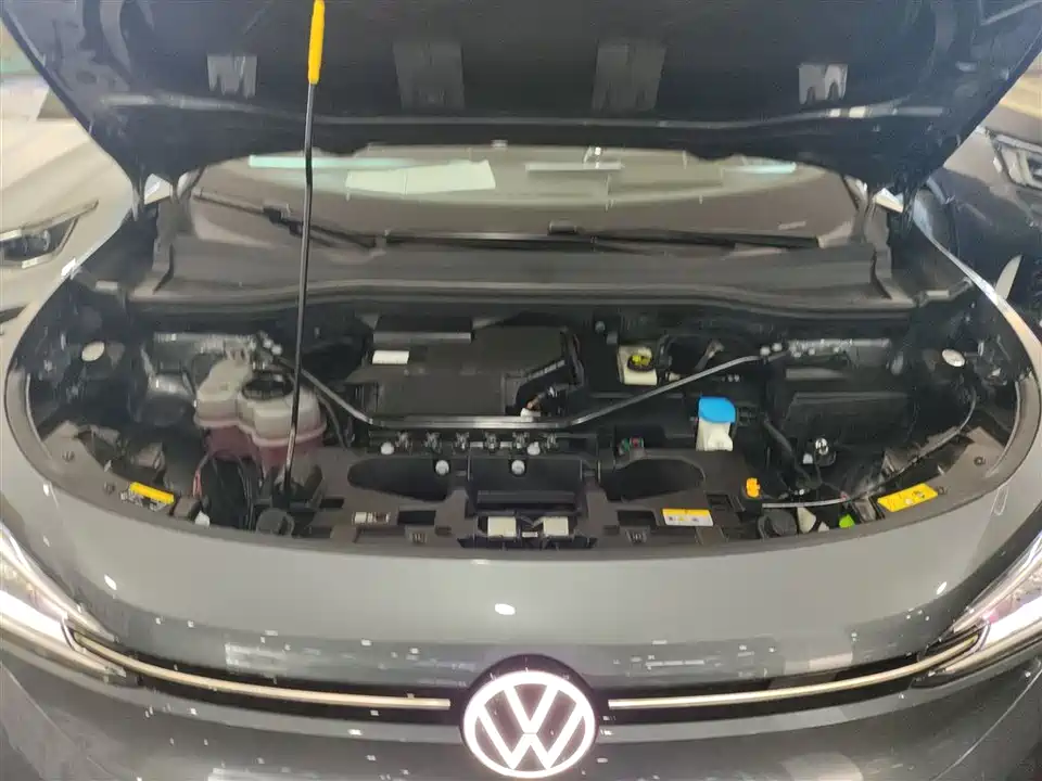 Volkswagen ID.4 X Volkswagen ID.4 X