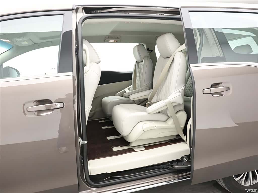 Buick GL8, 2023 14