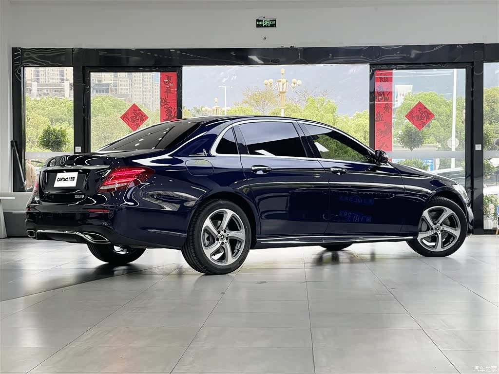 Mercedes-Benz E-Class, 2017 6